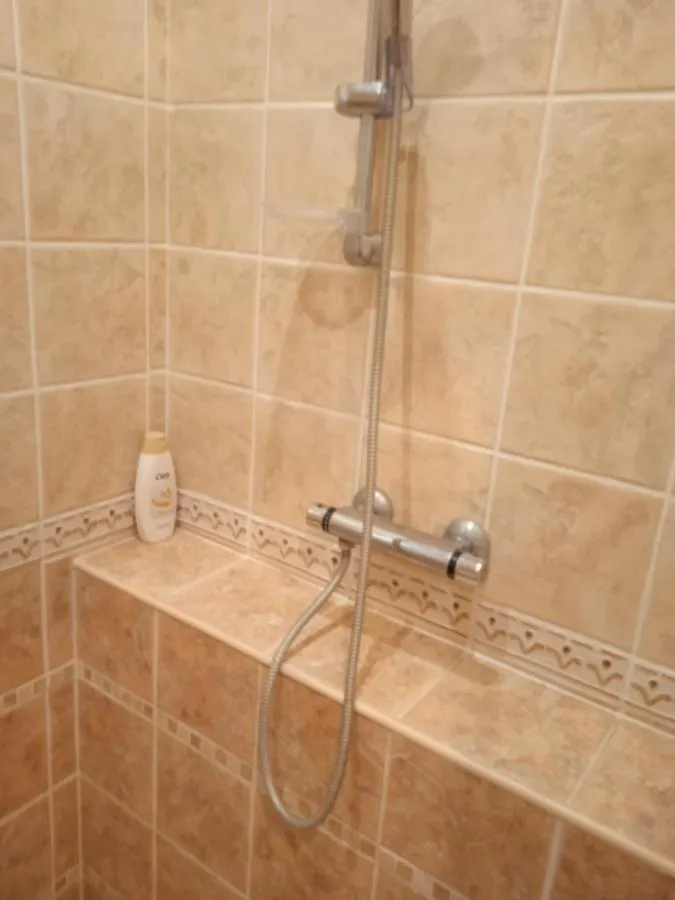 Chez Marie Bed & Breakfast Regusse